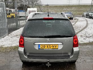 Peugeot 307 2.0-16V ST Pack Business picture 7