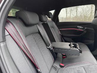 Audi E-tron Audi Q8 e-tron 55 Quattro S line PANO Camera Virtual Mirrors VOL!! picture 16