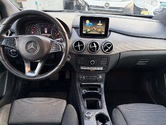 Mercedes B-klasse AUTOMAAT picture 6