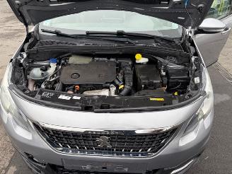 Peugeot 2008  picture 9