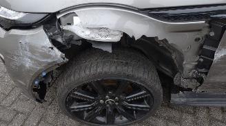 Land Rover Range Rover Evoque 2.0 TD$ HSE DYnamic Pano 95000 kn MAP mooie auto! picture 4