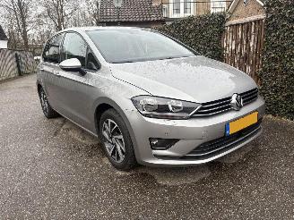 uszkodzony samochody osobowe Volkswagen Golf Sportsvan 1.4 TSI HIGHLINE AUTOMAAT 125PK 2017/11