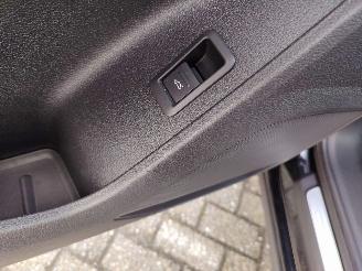 Audi Q3 2.0 Tsi Quatro! 3x S-line S-tronic Leder camera Virtual keyless stoelverwarming picture 20