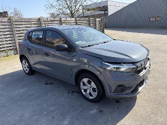 Voiture accidenté Dacia Sandero GPL 2025/3
