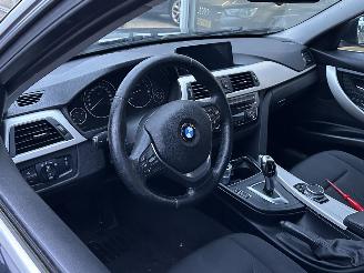  BMW 3-serie 318i Luxury 2016/1
