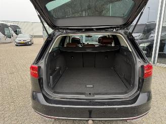 Volkswagen Passat 2.0 BiTDI 4 motion r-line picture 13