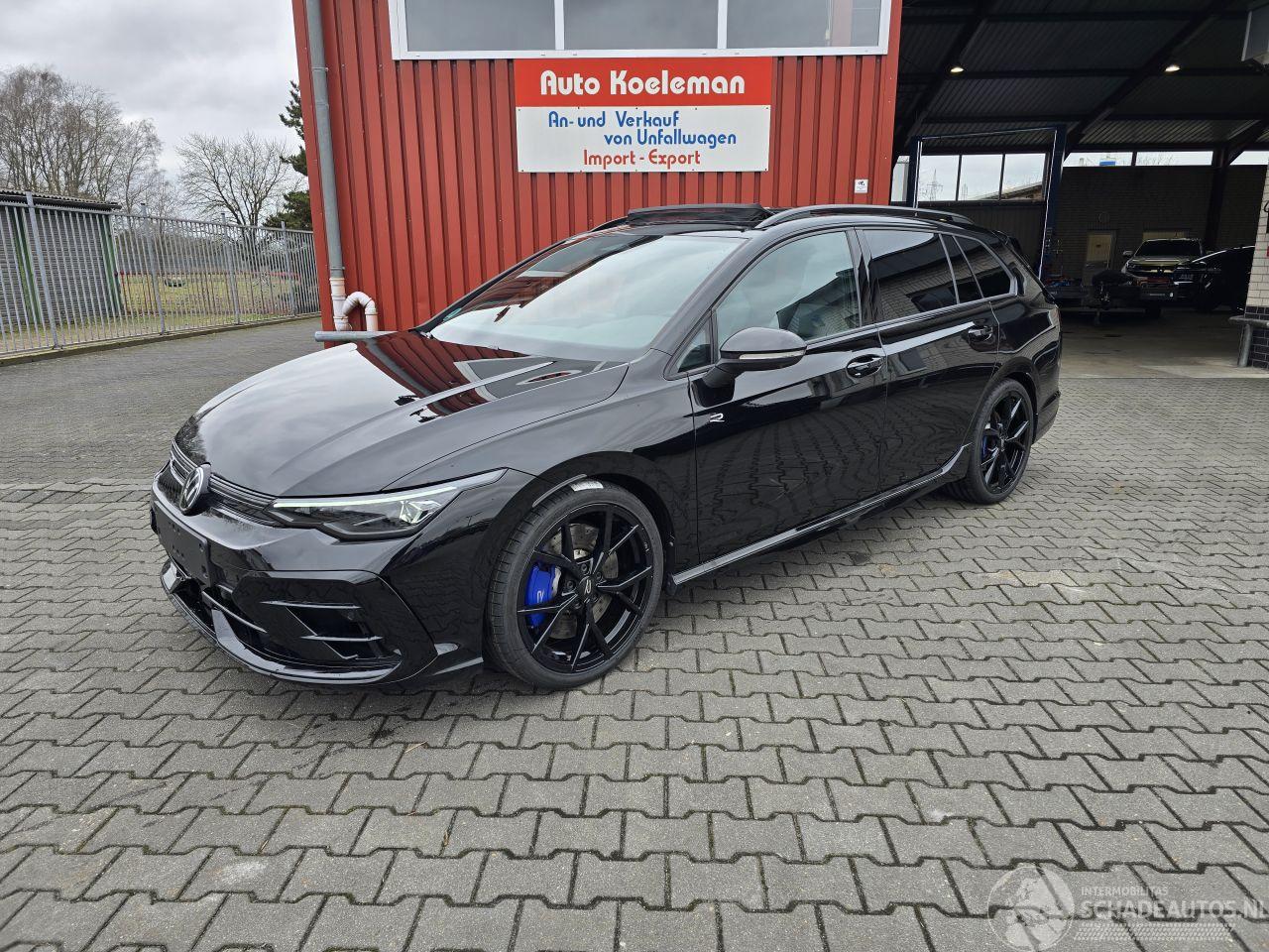 Volkswagen Golf R 4MOTION