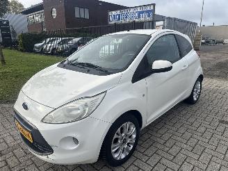 Voiture accidenté Ford Ka 1.2 TITANIUM AIRCO BUMPERSCHADE BOUWJAAR 2009 1895 EURO 2009/7