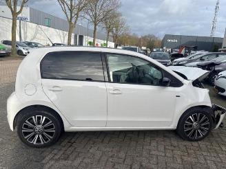 Volkswagen Up! Up! (121), Hatchback, 2011 1.0 12V 60 picture 3