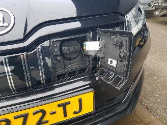 Skoda Superb Combi 1.4 TSI iV Business Edition Plus picture 29