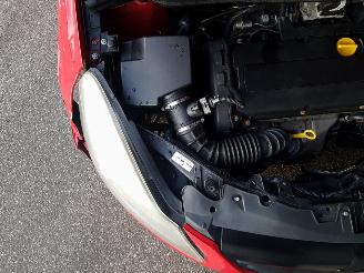 Opel Corsa 1.6-16V T Color Edition GSI picture 14