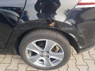 Renault Clio Estate 0.9 TCe Night&Day picture 9