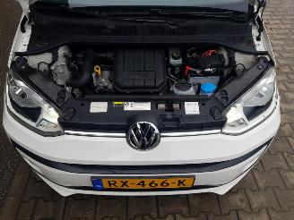 Volkswagen Up! 1.0 BMT move up! picture 12