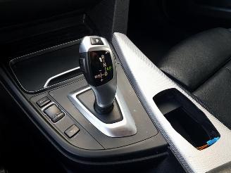 BMW 3-serie 318i Edition M Sport Shadow Executive picture 16