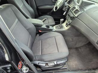 BMW X3 2.0 16v picture 8