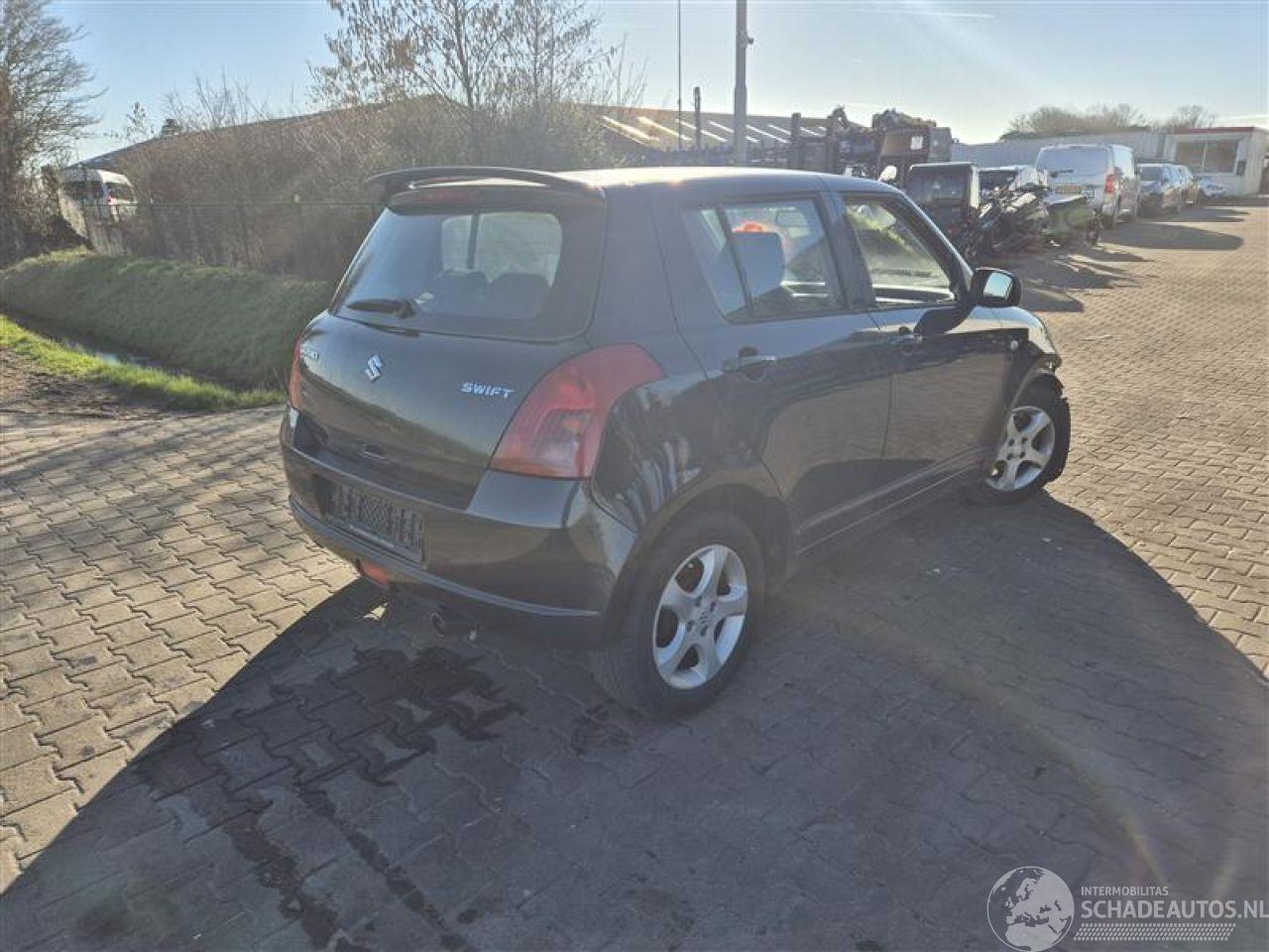 Suzuki Swift 1.3