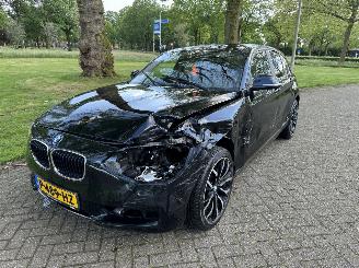 Vrakbiler auto BMW 1-serie  2014/1
