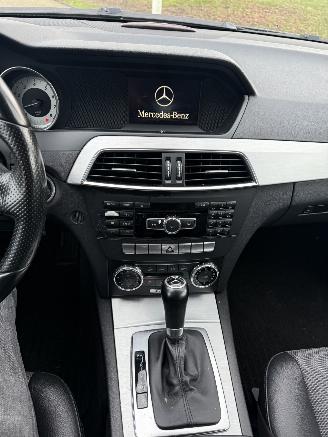 Mercedes C-klasse 180 business class picture 16