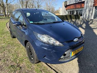 Ford Fiesta  picture 7