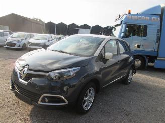 dañado vehículos comerciales Renault Captur 0.9 Zen 2016/3