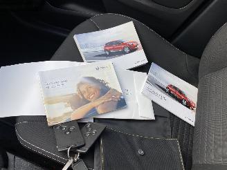 Renault Clio 0.9 TCe Limited gereserveerd picture 27