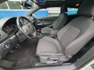 Volkswagen Scirocco 1.4 TSI highline picture 15