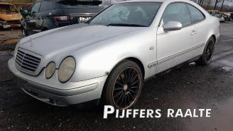 Mercedes CLK CLK (C208), Coupe, 1997 / 2002 2.0 200K 16V picture 2