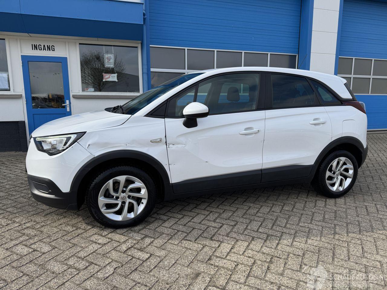 Opel Crossland 1.2 TURBO  EDITION