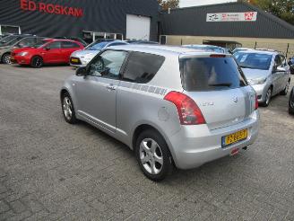 Unfallwagen Suzuki Swift 1.3 COOL 2010/11