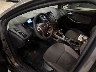 Ford Focus 1.6 TDCI Trend picture 12