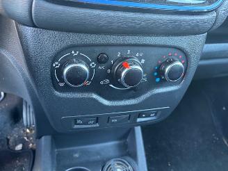 Dacia Lodgy 1.3 TCe Stepway km(66.495 Nap) picture 14