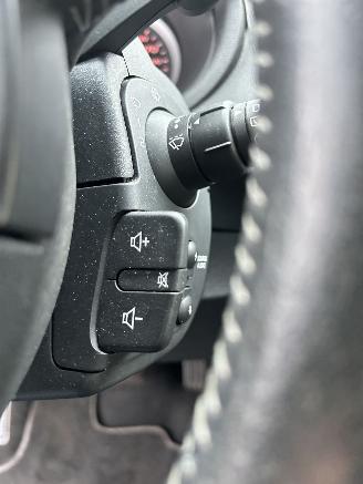 Renault Clio 1.6-16V Dynamique S Automaat picture 18