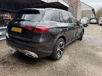 Mercedes GLC 300e 4MATIC Business Line picture 3