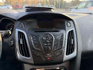 Ford Focus 1.6 EcoBoost Lease Titanium picture 20