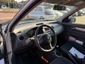 Suzuki Swift 1.3 Comfort (Hatchback 5-dr.) picture 13