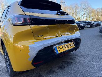 Peugeot 208 1.2 PureTech Allure (Hatchback 5-dr.) picture 10