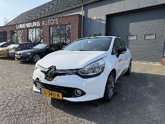 škoda osobní automobily Renault Clio 0.9 TCe ECO Night&Day (Hatchback 5-dr.) 2016/5
