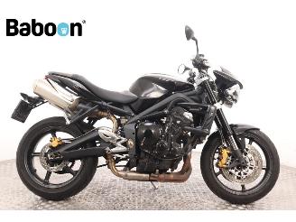 uszkodzony motocykle Triumph Street Triple  2010/3