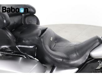 Harley-Davidson  FLHTCUI Ultra Glide Classic 100Th Anniversary picture 15