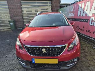 Peugeot 2008 1.2 puretech blue lion picture 8