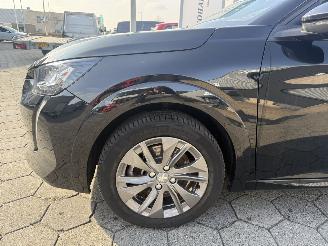 Peugeot e-208 EV Active Pack 50 kWh picture 7