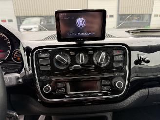 Volkswagen Up! 1.0 high up! BlueMotion picture 12