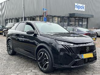 Peugeot e-3008 Allure Avantage 210 73 kWh picture 3