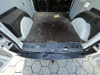 Renault Kangoo 1.5 Blue dCi 95 Work Edition picture 15