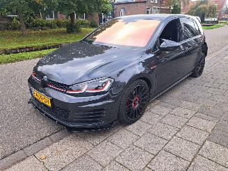 skadebil auto Volkswagen Golf 2.0 TSI GTI automaat 2015/7