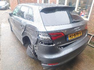 Audi A3 1.4 E-TRON S Line automaat pannodak picture 5