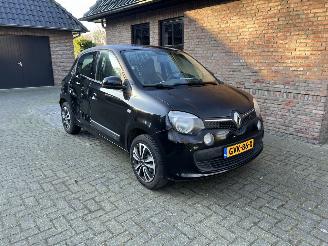 uszkodzony samochody osobowe Renault Twingo 1.0 SCe AUTHENTIQUE 2015/1