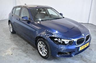 skadebil auto BMW 1-serie 116i 2016/10