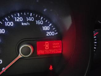 Kia Picanto 1.0 CVVT Design Ed. picture 18