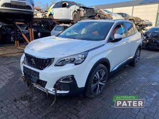 Vrakbiler auto Peugeot 3008 3008 II (M4/MC/MJ/MR), MPV, 2016 1.2 12V e-THP PureTech 130 2017/3